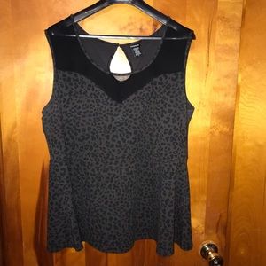 Torrid Leopard Print Peplum Top Size 3